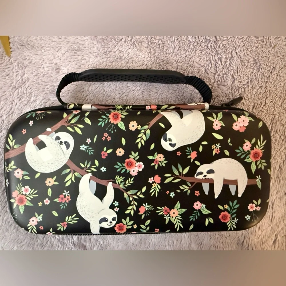 Vimorco Nintendo Switch/OLED Carrying Case Featuring a “Sloth on a Tree” Pattern